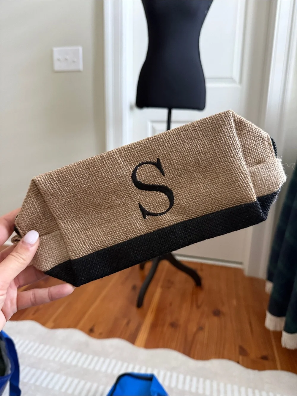 Monogram 'S' Jute Travel Pouch - Natural with Black Trim